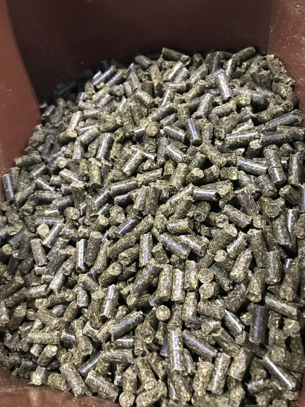 Equithrive Electrolyte Pellets for Horses